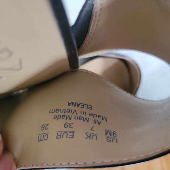 Naturalizer Elena Black Patent Leather Slingback Heels Size 9M - Picture 6 of 7